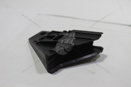 Кронштейн крепления радиатора кондиционера левый Rexton D27 SSANGYONG '61481084A1