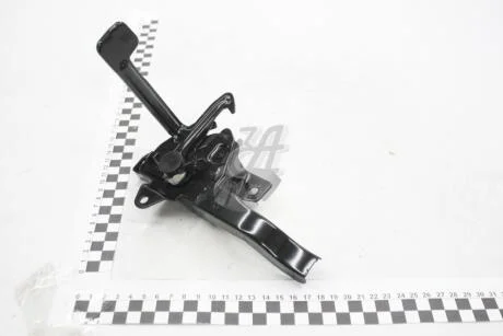 Замок капота Korando C (13-) SsangYong SSANGYONG 7111034200