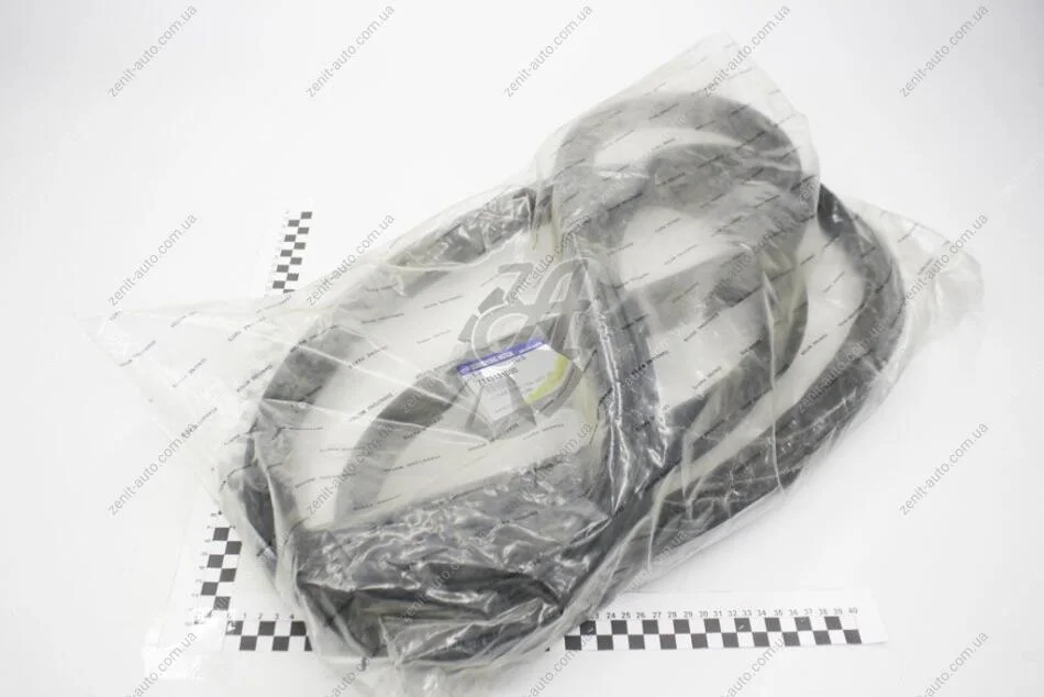 Ущільнювач двері багажника Actyon (06-) SsangYong SSANGYONG 7149131000 (фото 1)