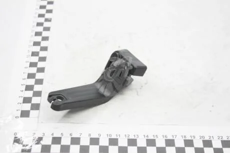 Кронштейн фары передней левой Korando C (13-) SsangYong SSANGYONG 8312534000