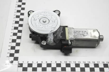 Мотор стеклоподъемника двери передней правой Korando C (10-) 1 TOUCH DN-DRV SsangYong SSANGYONG 8810234001