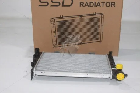Радіатор охолодження 2107/2104-05 (універсальний) алюм (паяний) SSD '2107001DLB