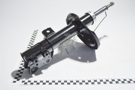Амортизатор передний левый газовый CEED TANGUN S21038