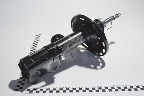 Амортизатор подвески передний правый TOYOTA AURIS, COROLLA 07- TANGUN S51025 (фото 1)