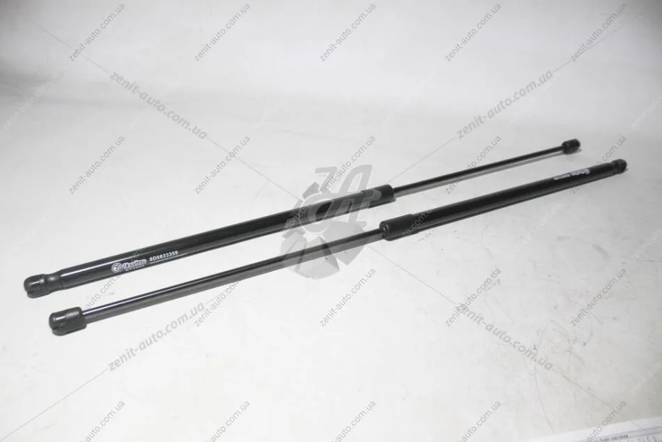 Пружина газовая капота Audi A4 Avant 96- (290N) 720мм TANGUN S73000 (фото 1)