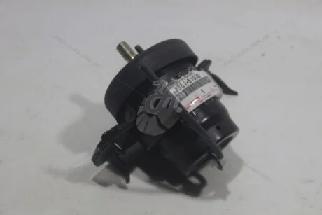 Опора ДВЗ прав Land Cruiser 200 (17-) 4,5d TOYOTA '1236151030