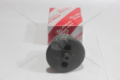 Вісь проміжної шестерні ГРМ LC200 (17-) 4,5d TOYOTA '1358117012