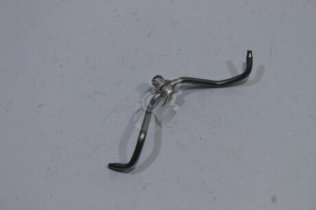 Маслофорсунка ДВЗ LC200 (17-) 4,5d TOYOTA '1570851010