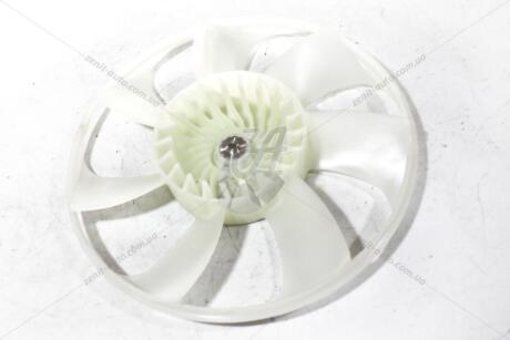 Крыльчатка вентилятора левого TOYOTA '1636136200