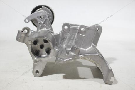 Кронштейн крепления компрессора кондиционера (16620-30010) TOYOTA 1662030010