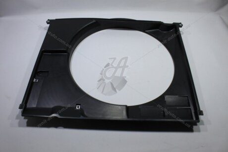 Диффузор вентилятора радіатора LC200 (17-) 4,5d TOYOTA '1671151021