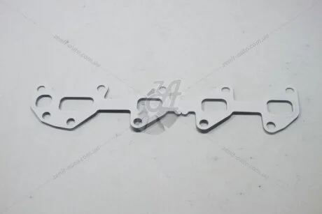 Прокладка випускного коллектора прав Land Cruiser 200 (17-) 4,5d TOYOTA '1717351030