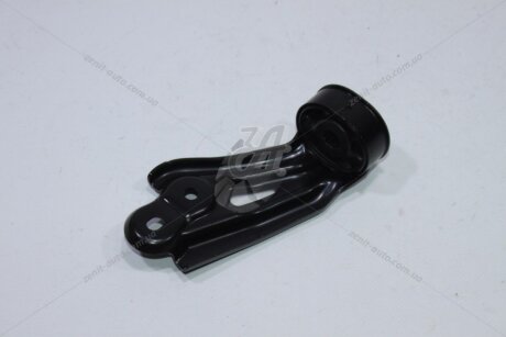 Кронштейн підвіса вихлопної труби Rav4 (17-) 2,0i CVT TOYOTA '1757225040