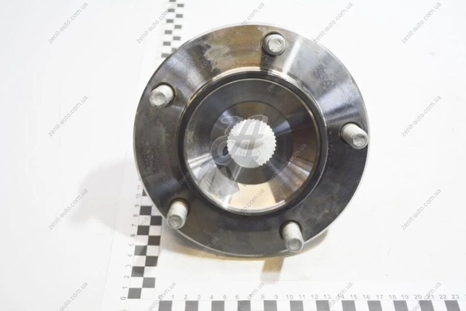 Ступица передняя LC200 (08-) (43502-60190) TOYOTA 4350260190 (фото 1)