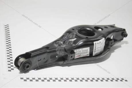 Важіль підвіски задній правий (48730-42040) TOYOTA 4873042040