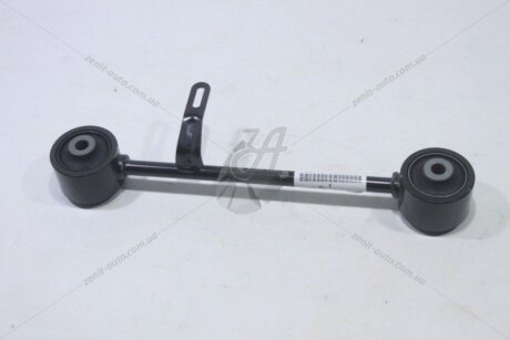 Важіль підвіски задній правий (48770-60010) TOYOTA '4877060010