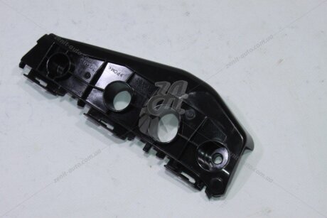 Кронштейн бампера (52116-12420) TOYOTA 5211612420