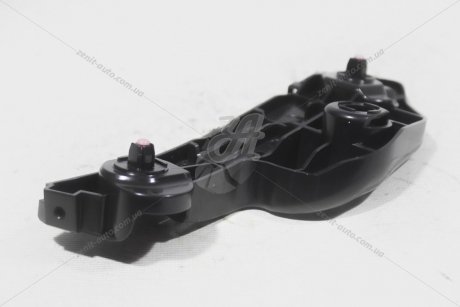 Кріплення переднього бампера (52536-33060) TOYOTA 5253633060