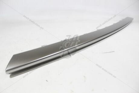 Молдинг бампера переднего нижний (53122-33050) TOYOTA 5312233050