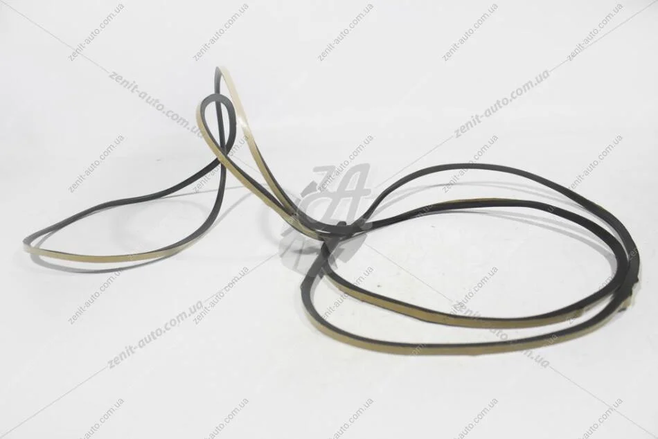 Уплотнитель лобового стекла (56117-60110) TOYOTA '56117-60110 (фото 1)