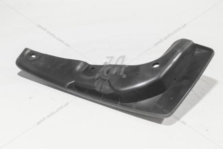 Бризковик передній правий TOYOTA '7662142110