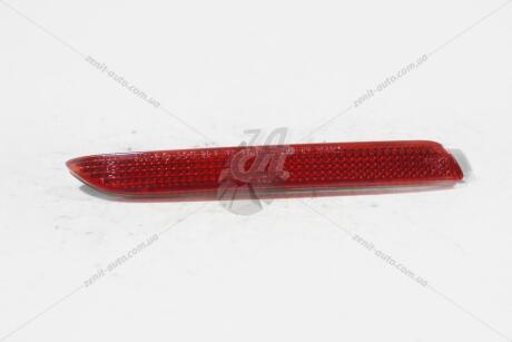 Светоотражатель правый задн бампера Rav4 (18-) (81910-48012) TOYOTA 8191048012