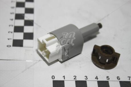 Датчик стоп-сигналу (84340-69025) TOYOTA 8434069025