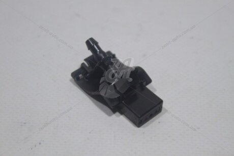 Форсунка омивача лобового скла Rav4 (17-) TOYOTA '8538130220