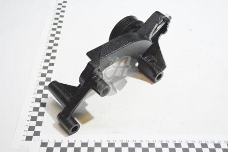 Ролік направляючий поліклинового ременя з кронштейном LC200 (08-) 4.5d (88420-60340) TOYOTA 8842060340