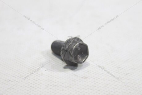 Болт напівпіддона ДВЗ Land Cruiser 200 (17-) 4,5d TOYOTA '9010510436