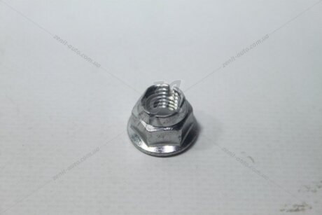 Гайка кріплення турбіни Land Cruiser 200 (17-) 4,5d TOYOTA '9017710002