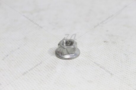 Гайка опори передн аморт LC200 (17-) 4,5d TOYOTA '9415121001