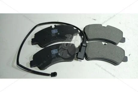 Колодки тормозные Ford Transit (13-) задн диск (в компл. с датчиком, 1шт.) т/с TRW Trialli PF 4392