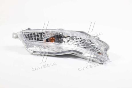 Указатель поворота передний правый Toyota Camry USA (15-) TYC '125337001N