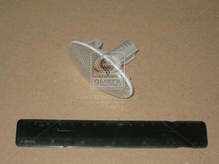Повторитель поворота Suzuki Swift (05-), SX-4 (06-) TYC '18A303002B