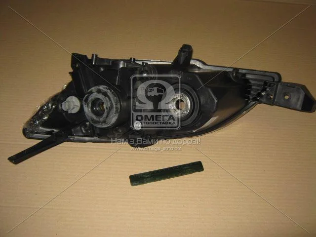 Фара права Mazda 3 BK (04-) H7/HB3 хетчбек (20-A859-05-2B) TYC '20A859052B (фото 1)