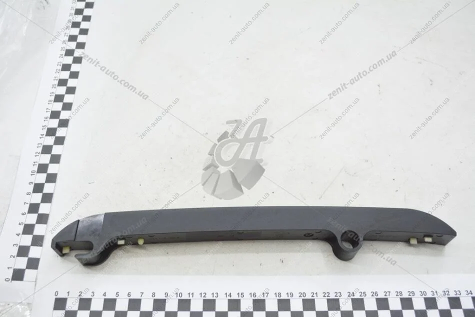 Планка заспокоювача ланцюга ГРМ VW Caddy (11-15), Polo, Jetta 1.2 (11-)/Audi A1, A3 (11-13)/Skoda Fabia, Octavia, Yeti VAG 03F109469E (фото 1)