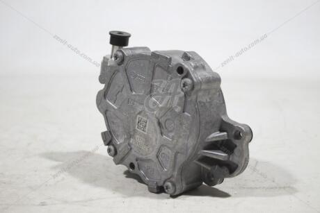 Насос вакуумний VW Passat 2.0D (08-15), T5-T6 (10-21)/Audi/Skoda/Seat VAG 03L145100F