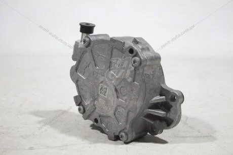 Насос вакуумний VW Passat 2.0D (08-15), T5-T6 (10-21)/Audi/Skoda/Seat VAG 03L145100F