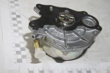 Насос вакуумний VW Crafter (12-16), Amarok (13-21) VAG 03L145100H