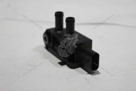 Датчик перепада давления выхлопной системы VW Passat B8 (04L906051AB) VAG '04L906051AB