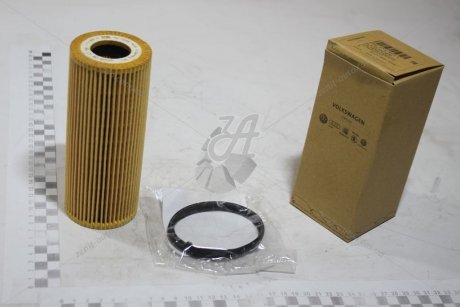 Фильтр масляный VW Touareg 3.0 (13-18)/Audi A4-A8 (12-18), Q5 (13-17), Q7 (10-15) VAG 06E115562C