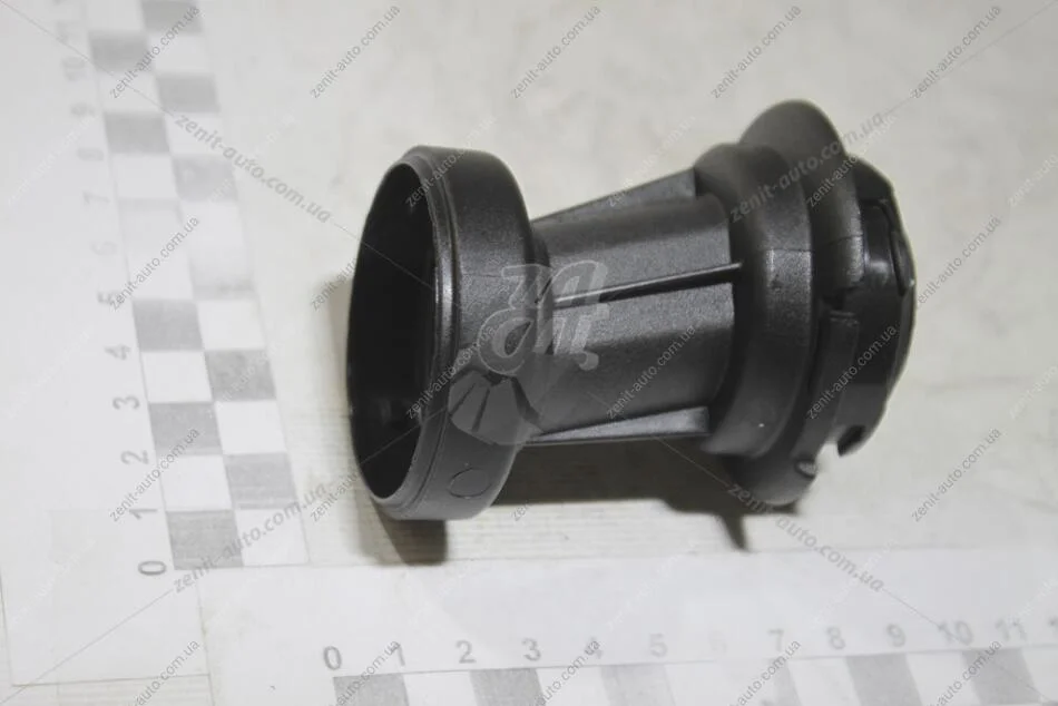 Горловина маслозаливная VW Tiguan 2.0, Passat (16-21) VAG 06K103281A (фото 1)
