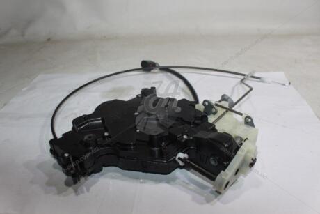 Замок двері правої VW Caddy IV VAG '2K5843654C