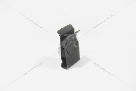 Скоба обшивки (металл) VAG '3B0819145
