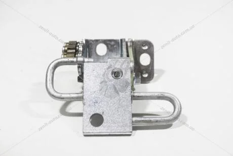 Петля нижняя двери передней левой VW Passat B7 (3C8831411C) VAG '3C8831411C