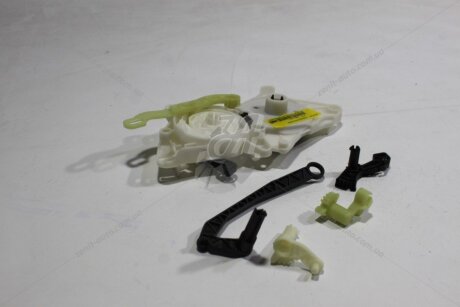 Комплект приводу заслінок пічки Octavia III (13-) 1,4TSI (CZDA) VAG '3Q0898141B