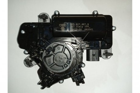 Электропривод замка крышки баг. Audi A4, Q5 (16-21)/Skoda Superb (15-21) VAG 3V5827887B