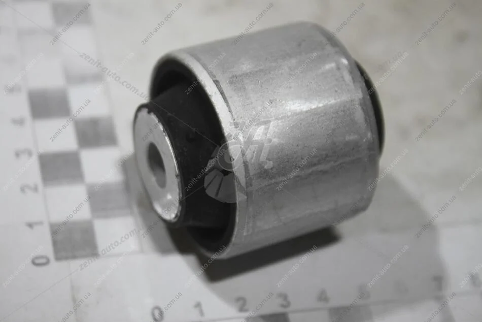 Сайлентблок важiля перед верх Audi A4 (16-) Audi A5 (17-), Audi A8 (18-) VAG 4N0407515 (фото 1)