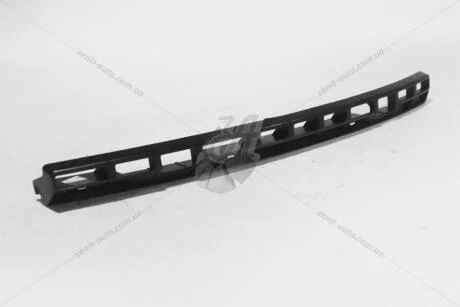 Кронштейн переднего бампера правый (целоф. упак) VW Passat (13-15) VAG '561807724